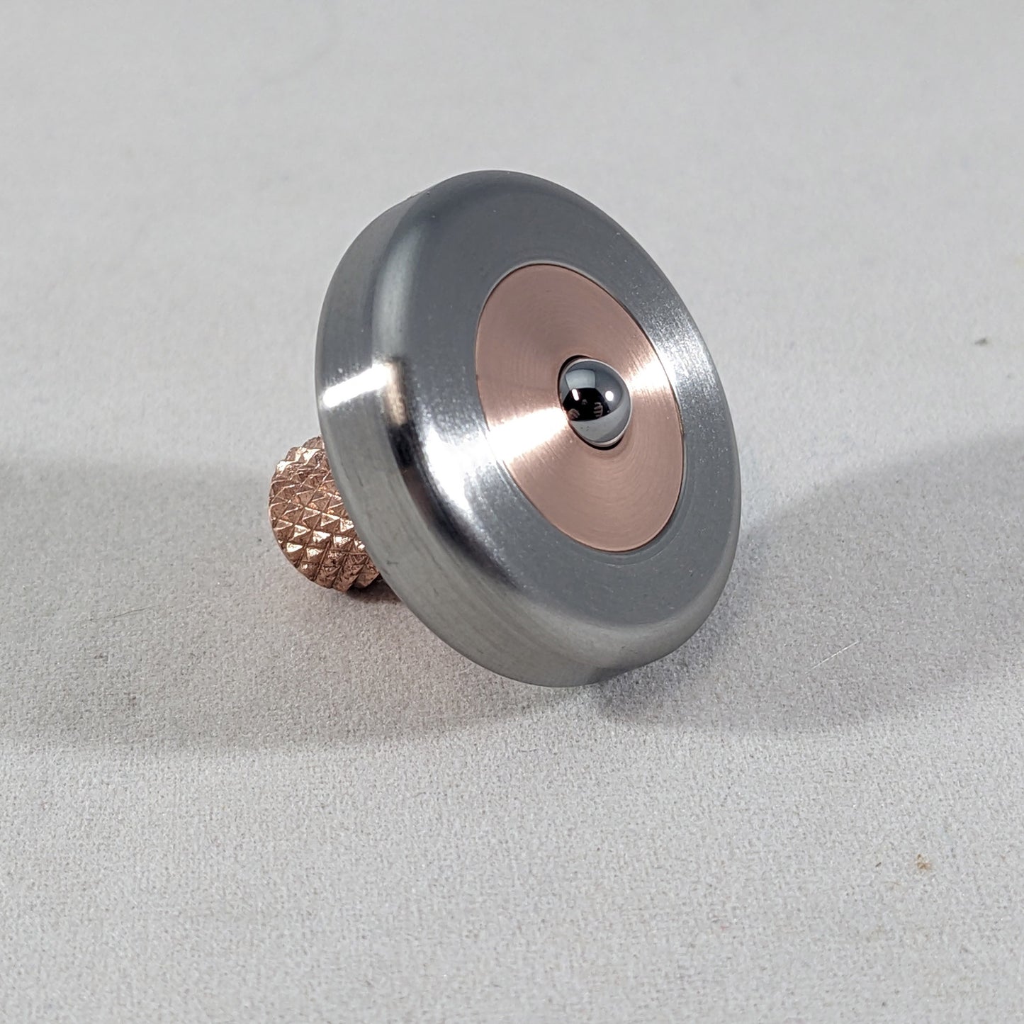 Dynamini - Tungsten and Copper Knurled