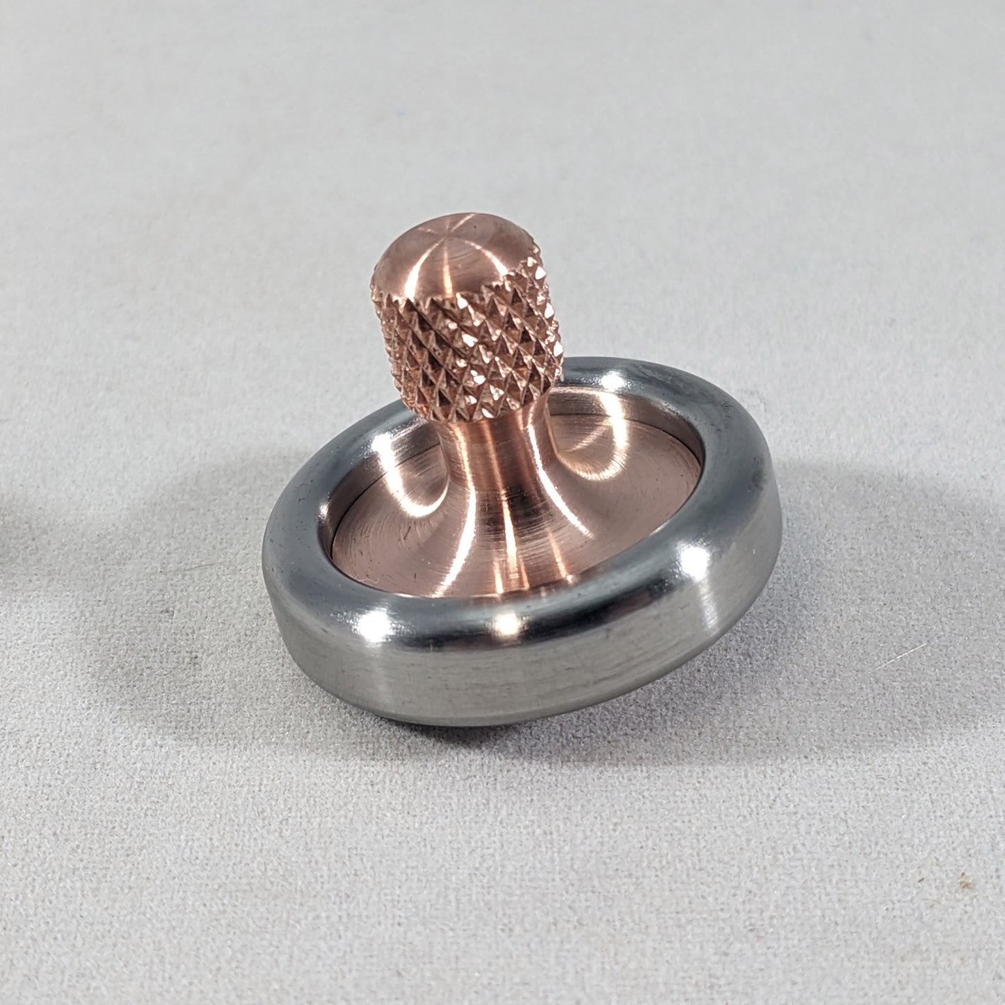 Dynamini - Tungsten and Copper Knurled