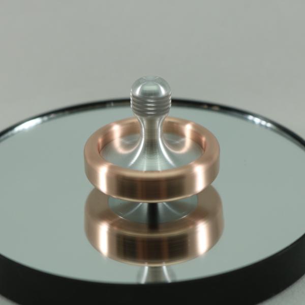 Dynamo - Copper and Aluminum Spinning Top w/ Knurled Grip Spindle & Ceramic Bearing